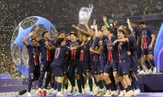 爱游戏官方-巴黎圣日耳曼球队备受瞩目，斩获多个胜利的简单介绍