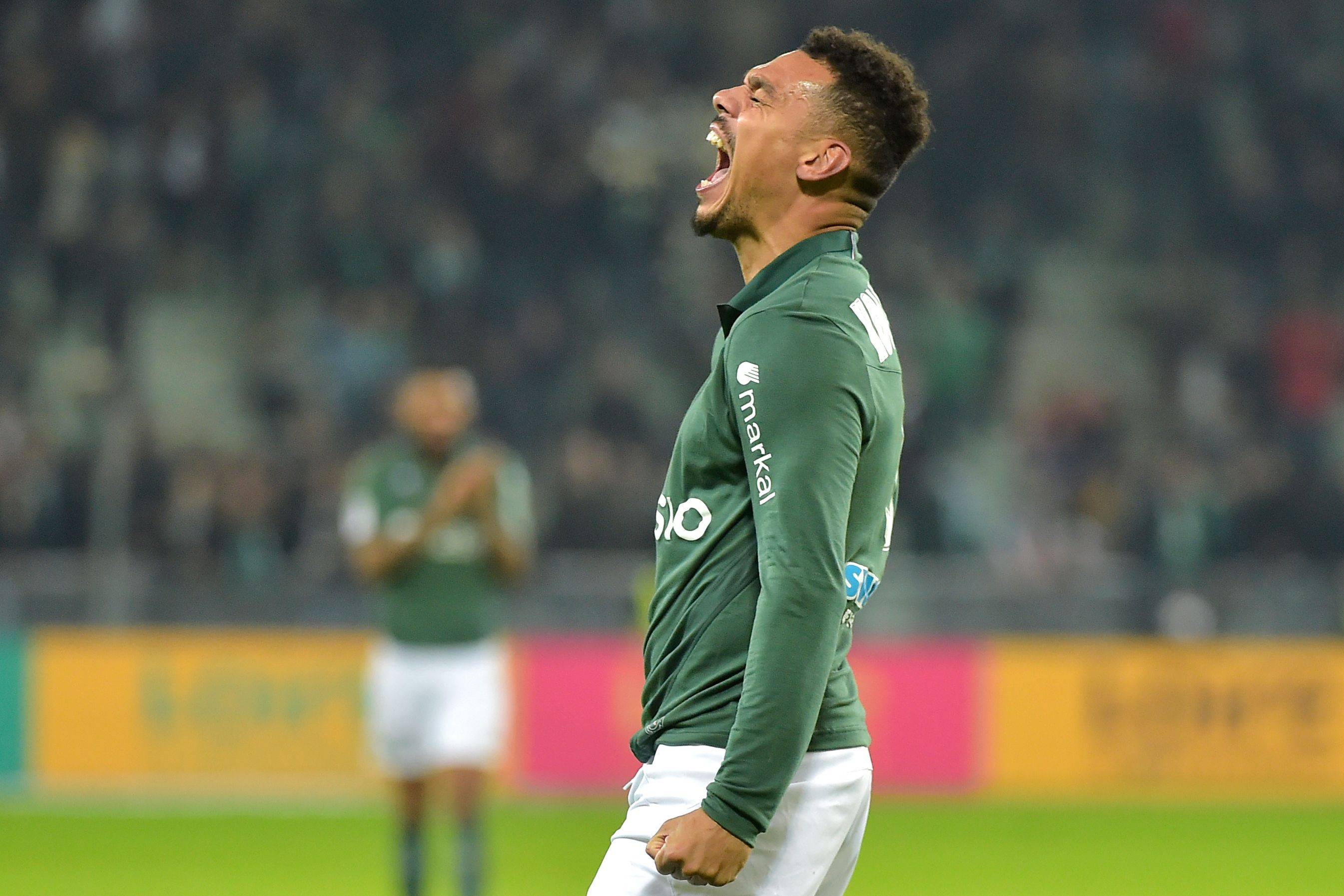 关于圣埃蒂安队主场逼平摩纳哥,取得平局的信息 关于圣埃蒂安队主场逼平摩纳哥,取得平局的信息