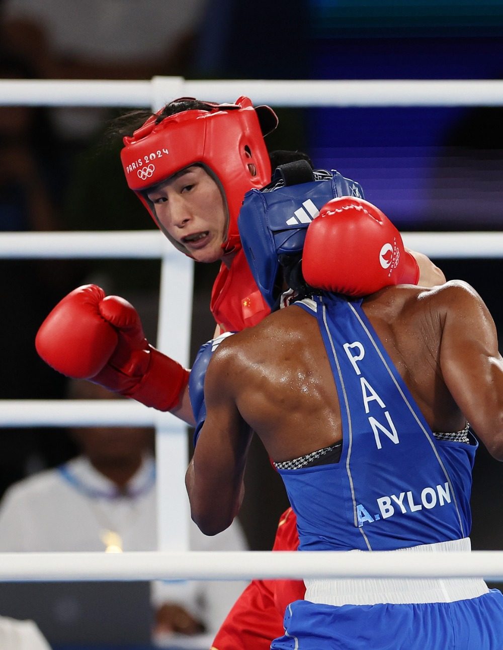 巴拿马拳击选手获得重要胜利的简单介绍 巴拿马拳击选手获得重要胜利的简单介绍