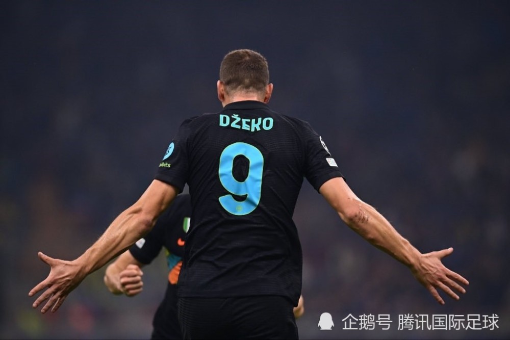 荷兰击败摩尔多瓦，实现赛季首胜的简单介绍